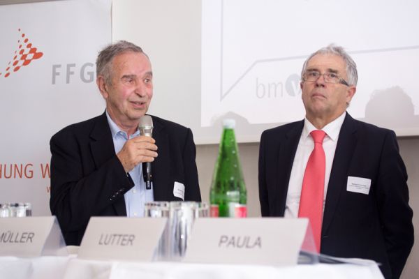 Podiumsdiskussion: Hermann Halozan (TU Graz, IEA Wärmepumpenprogramm) und Richard Freimüller (Verband Wärmepumpe Austria, Dimplex). 