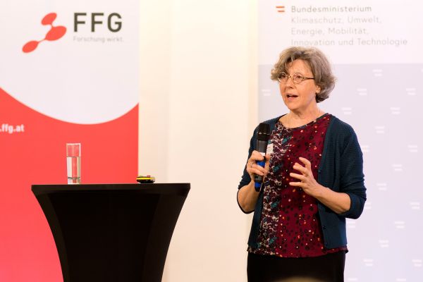 Doris Schröcker, Abteilungsleiterin für Industrielle Forschung, Innovation und Investitionsagenden, DG Research & Innovation der Europäischen Kommission