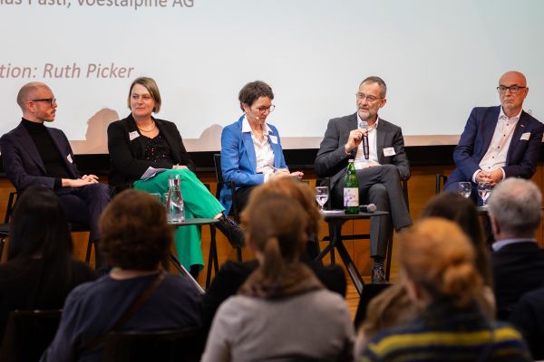 Podiumsdiskussion