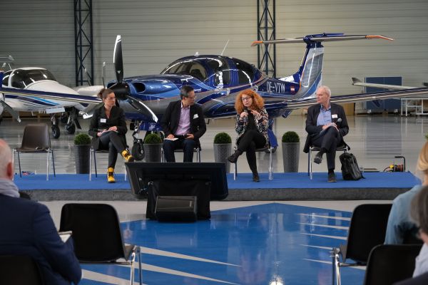 Podiumsdiskussion bei der internationalen SAF Konferenz in Wr. Neustadt 2025